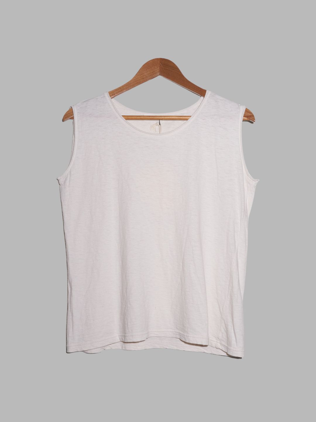 Plantation off white cotton jersey singlet - M S XS by ISSEY MIYAKE in size M from TOPS category
