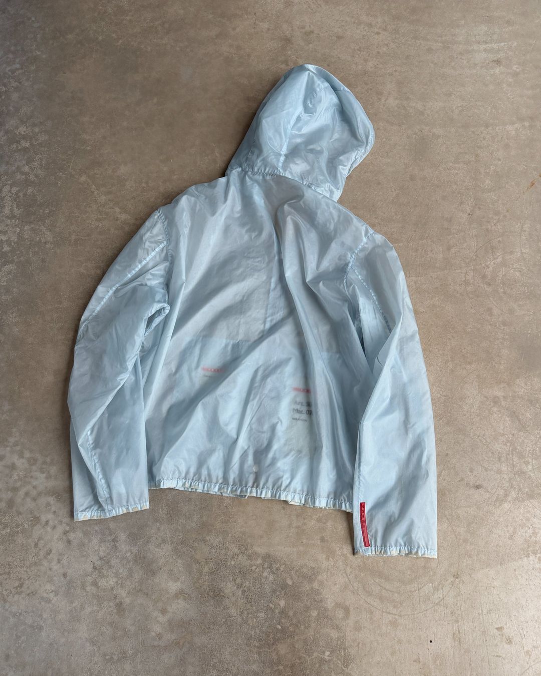 Thumbnail 14118fa2-21b6-4234-b73d-15f6b57e4764