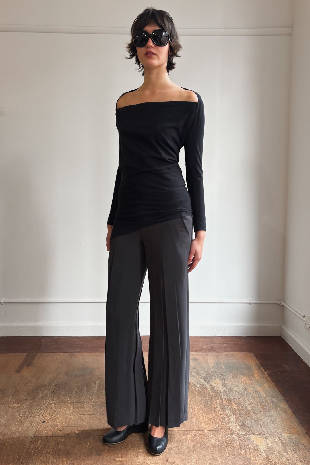 FÊTE PLEATED PANTS by ISSEY MIYAKE in size AU/UK 6 from TROUSERS category
