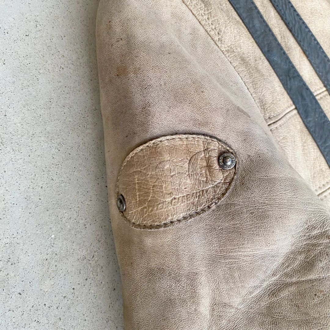 Thumbnail 6c3def97-c2bd-4e86-b381-d587840ed2d3