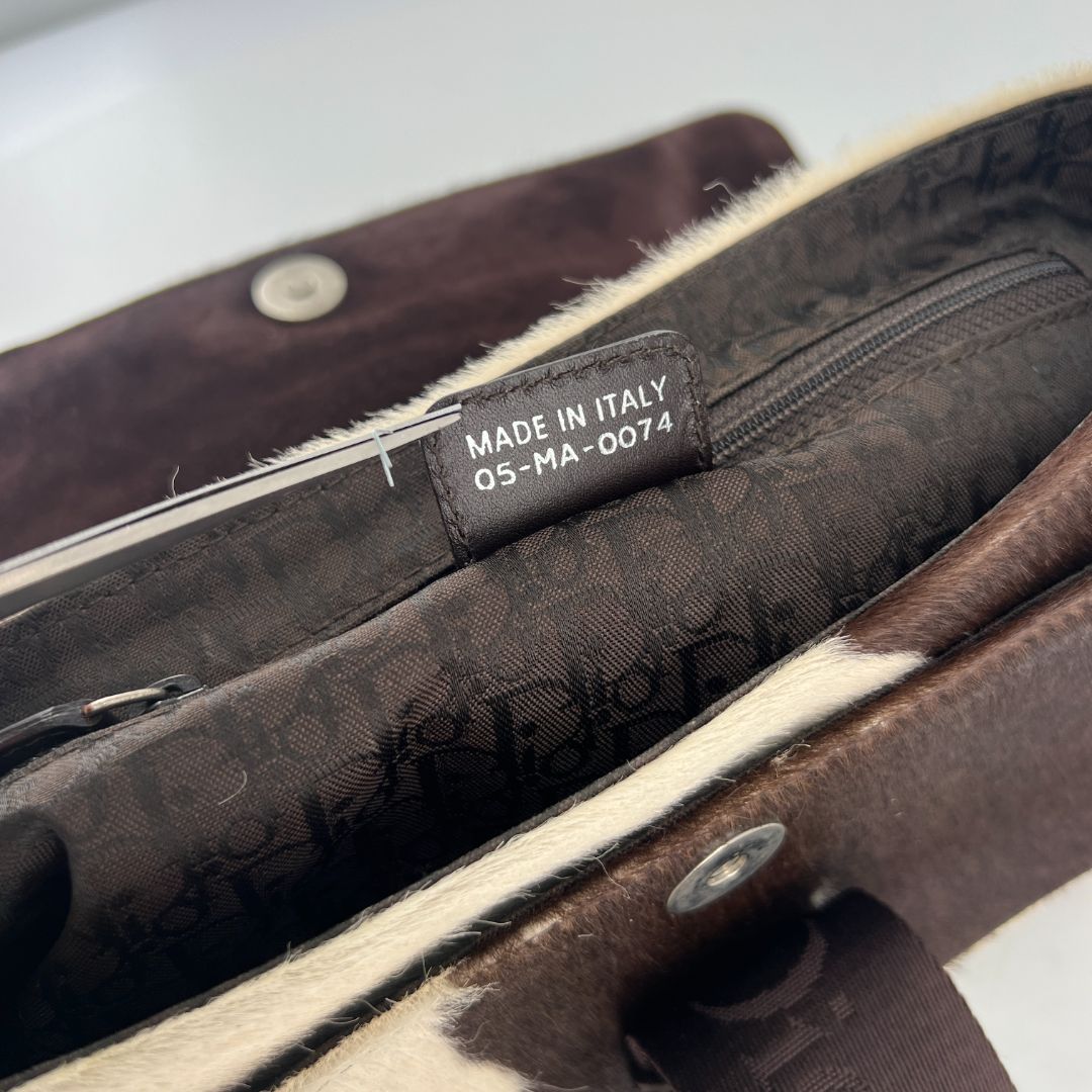 Thumbnail 063ee3cc-de31-4409-a412-9420ec098c0f