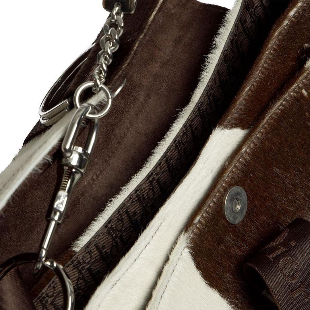 Thumbnail 3e634b09-5028-468b-bfd1-694eb1461ee8