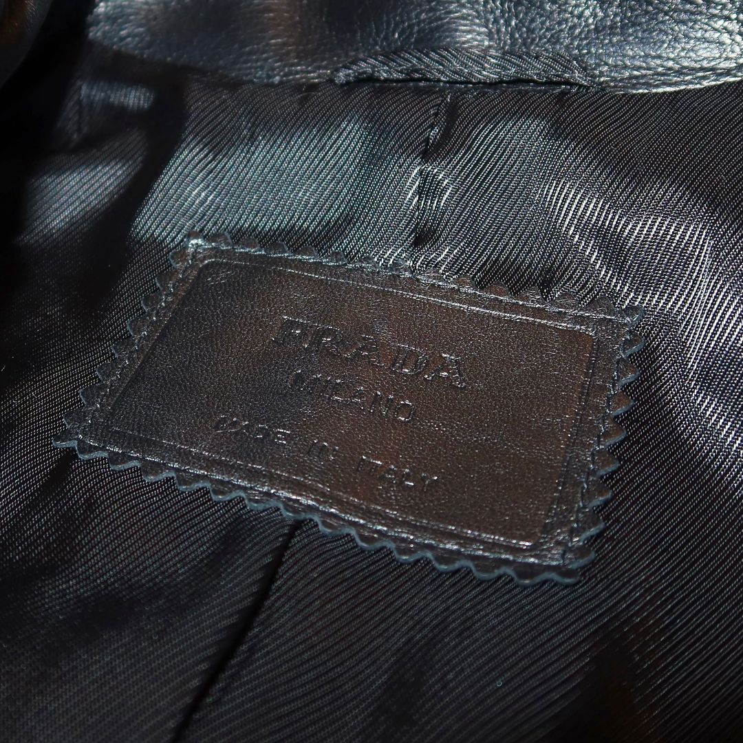 Thumbnail 39643b8f-528d-46c4-a438-a1680ffada38