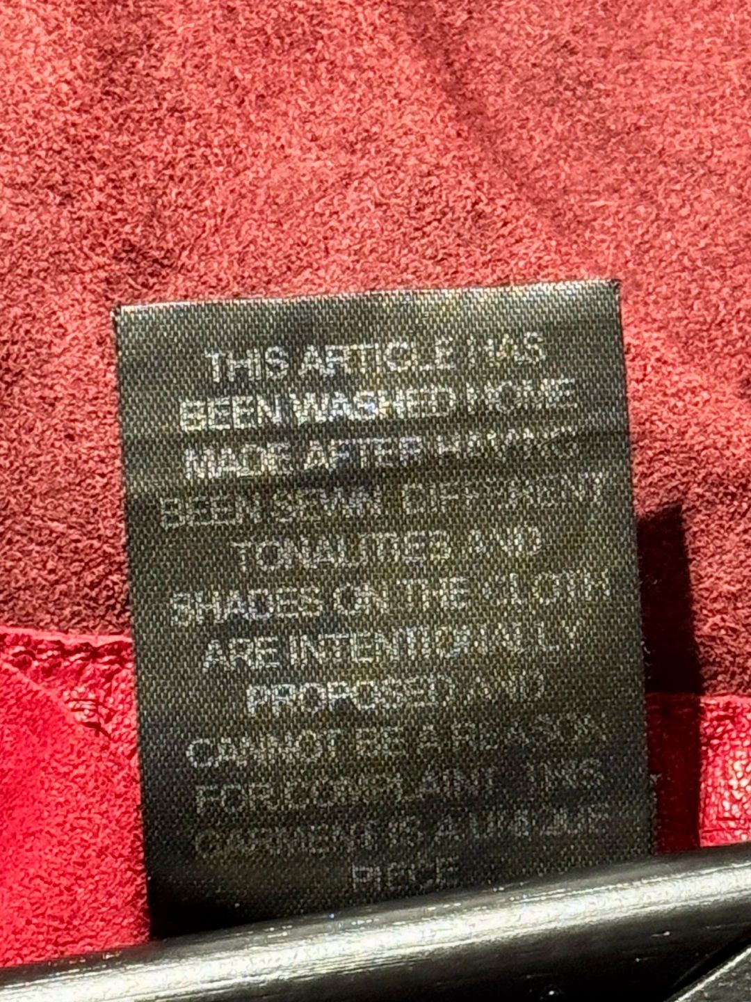 Thumbnail 74f1bd00-5cc5-4773-afcb-021686ac401f