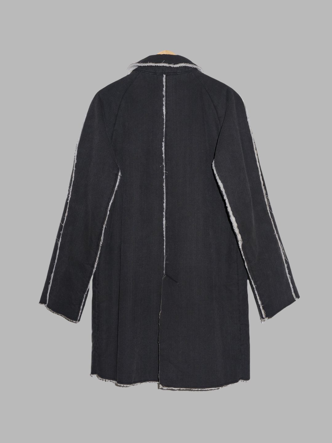 Thumbnail 26711662-df5c-440a-a108-7ca556b5830c