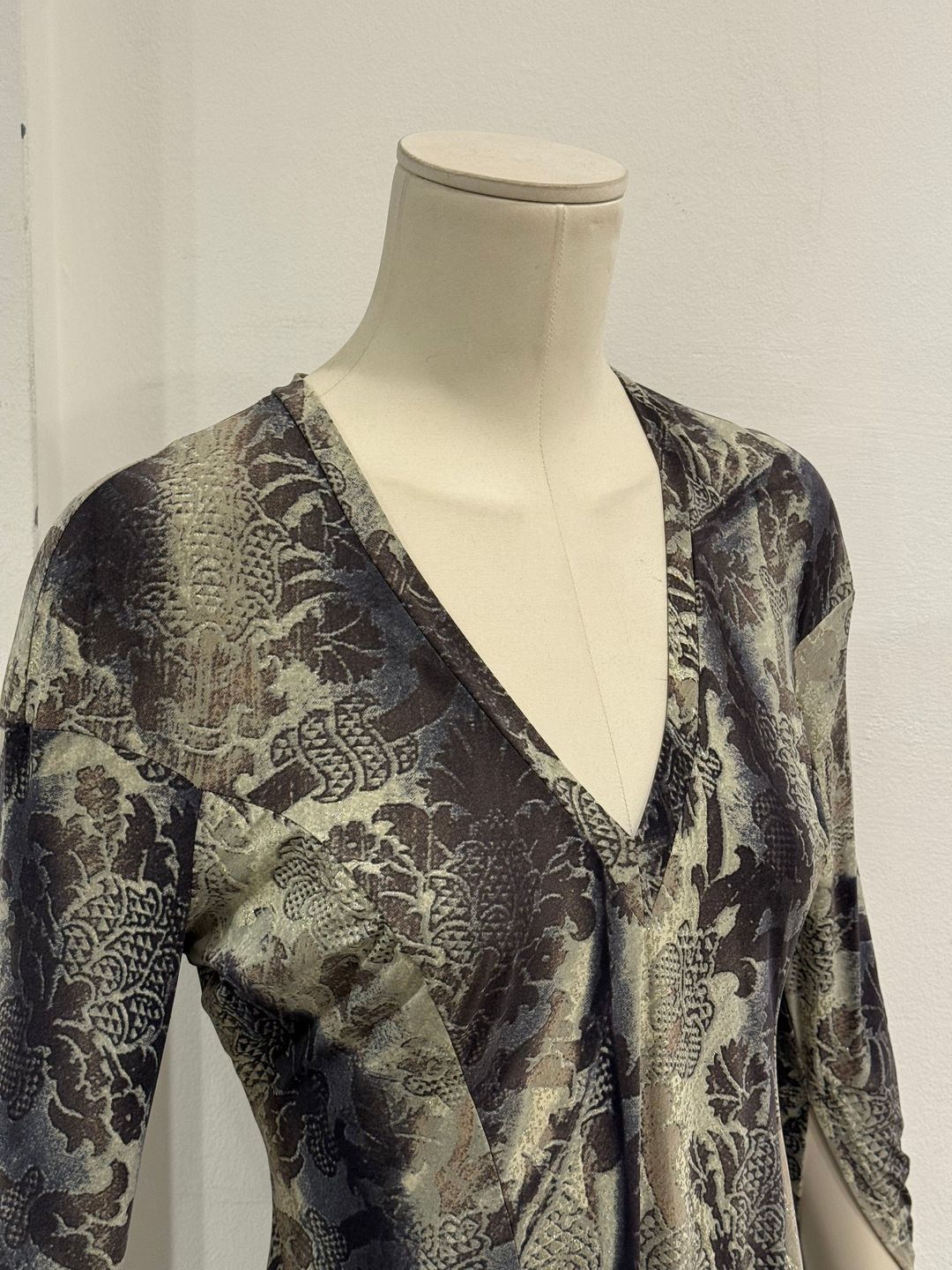 Thumbnail 3e143de9-f2af-41aa-8f95-677bdee2b480