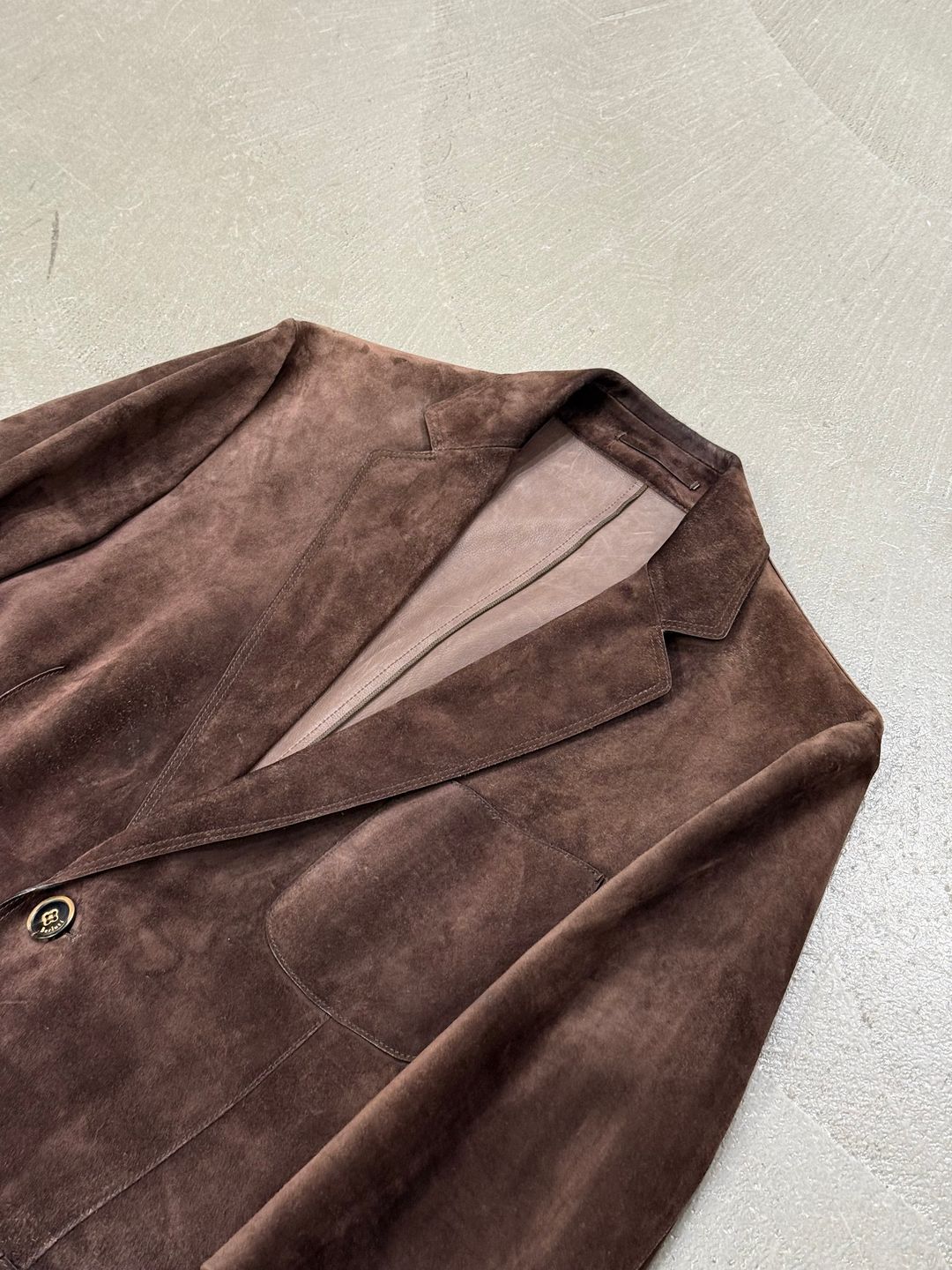 Thumbnail 409e844e-c24c-4cc6-8881-81a8c7b6aceb