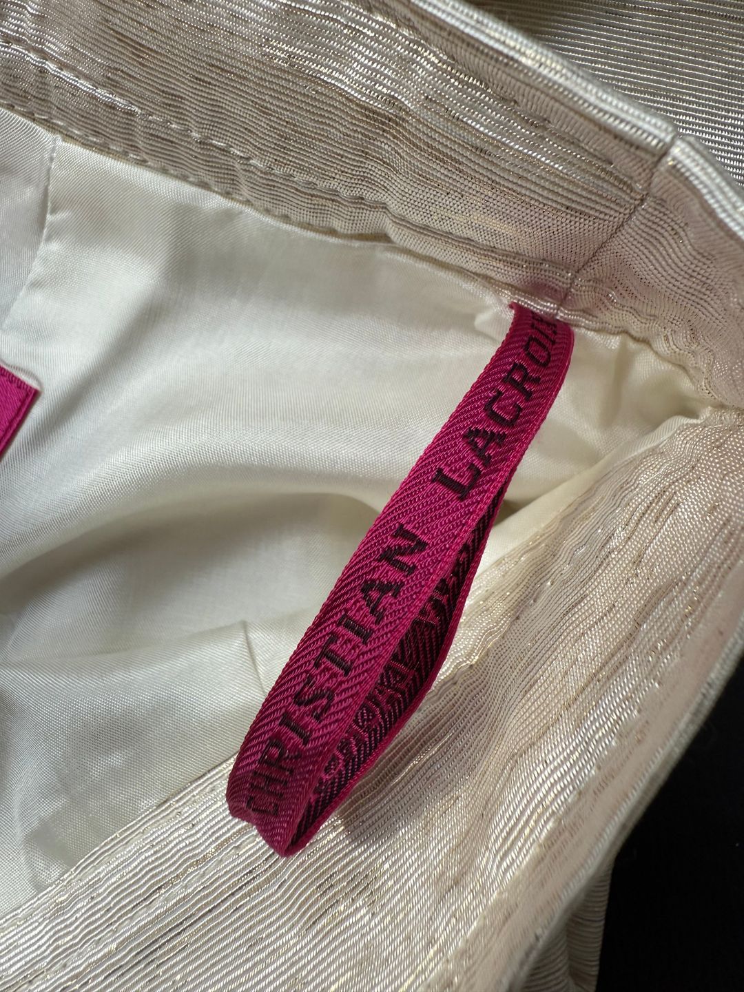 Thumbnail 8d575283-9f1b-49f0-a48e-4888d7cc8693