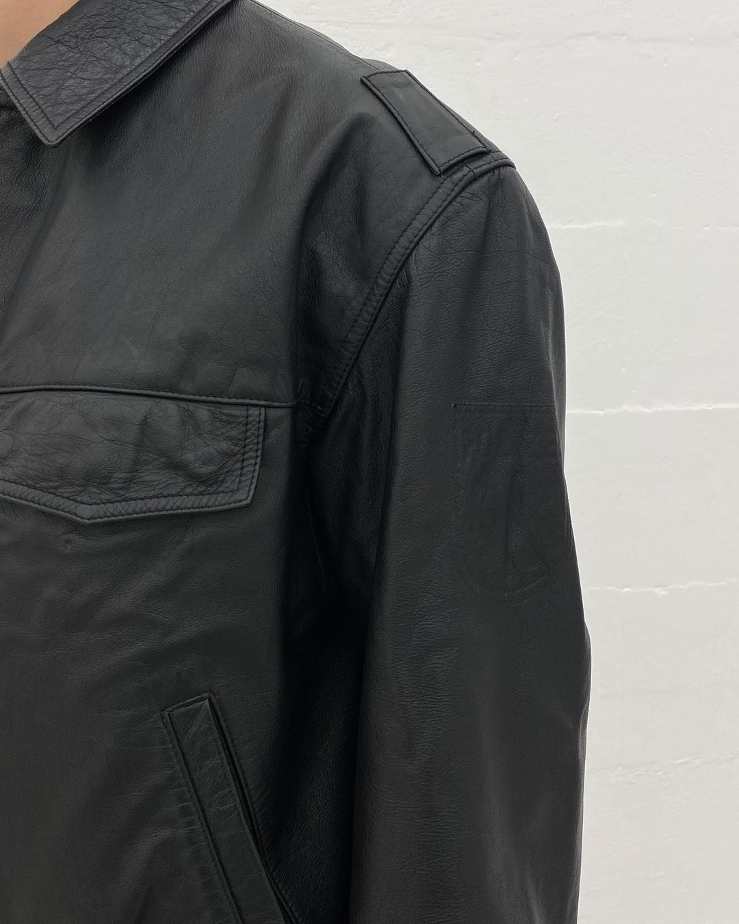 Thumbnail 144db1a1-5864-46c8-a972-732a1f87af16