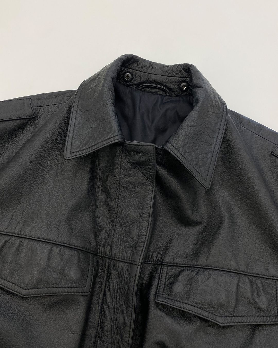 Thumbnail 850e2d12-1ce2-42a0-b0f3-d734702dd599