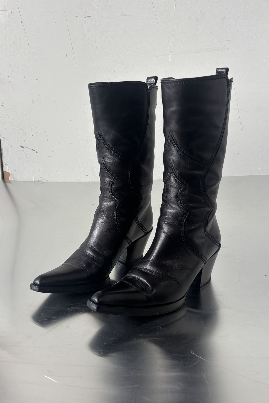 EMBROIDERED POINT TOE BOOTS WITH CUBAN HEEL by SERGIO ROSSI in size EU 36 from SHOES category