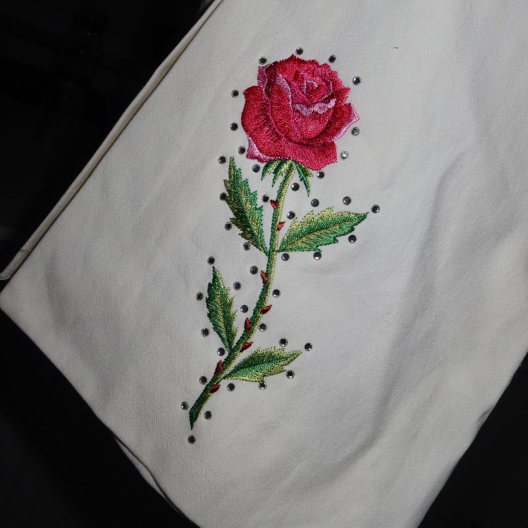 Thumbnail 3ec84695-5626-40cb-929f-4a0c9da2029a