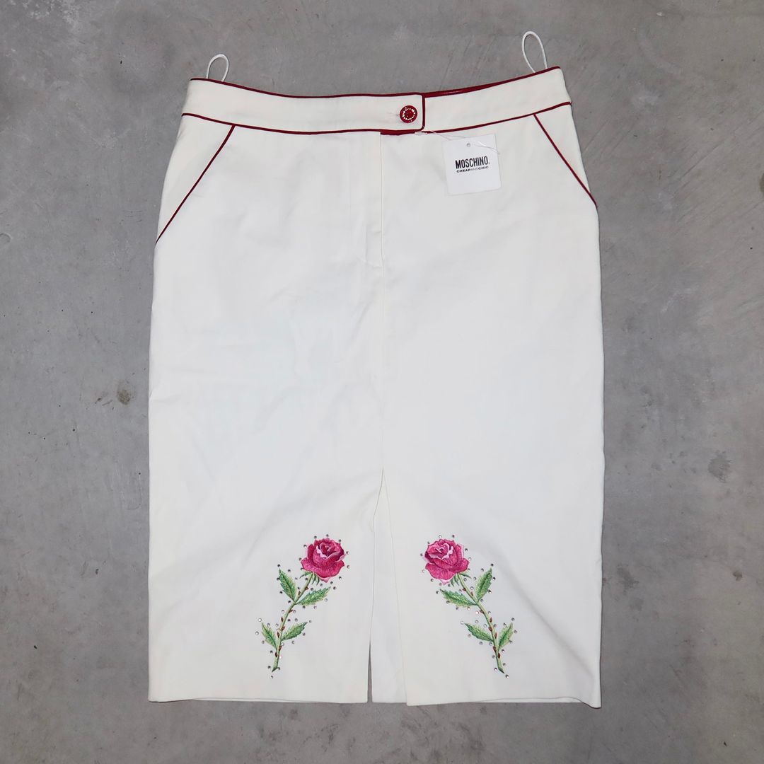 Moschino Embroidered Pencil Skit by MOSCHINO in size AU/UK 8 from SKIRTS category