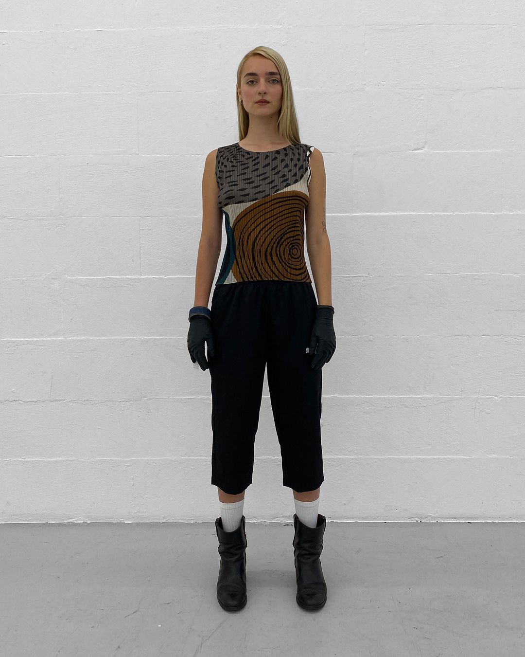 Thumbnail 3b6ea5a0-f9be-4743-b944-00c54f1f55cc