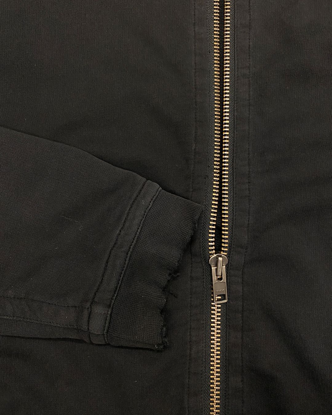 Thumbnail 335eb0a5-45de-4d0d-9059-b22a37dd1ada