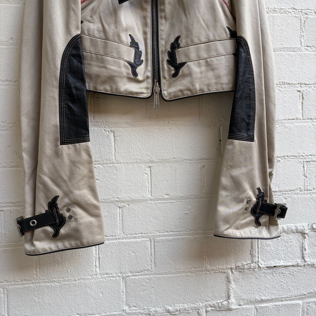 Thumbnail ccfae7f9-26dd-4c71-ae7e-84774a206acd