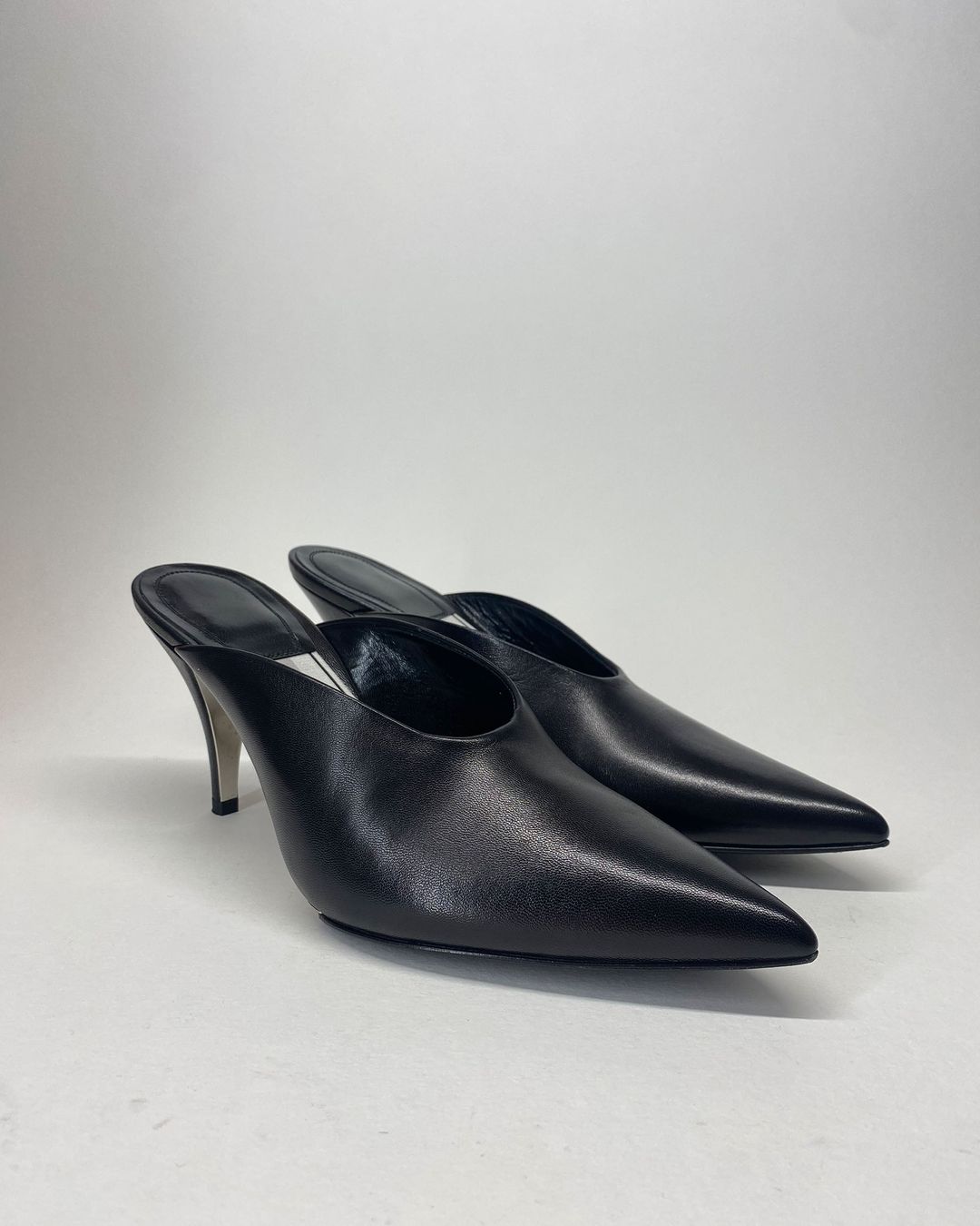 Thumbnail 28324bd6-75da-47e6-bbf6-110c5f923a8d