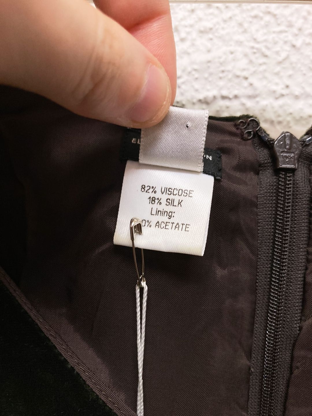 Thumbnail 8d010401-c7d6-4d72-8f68-530a331d475e