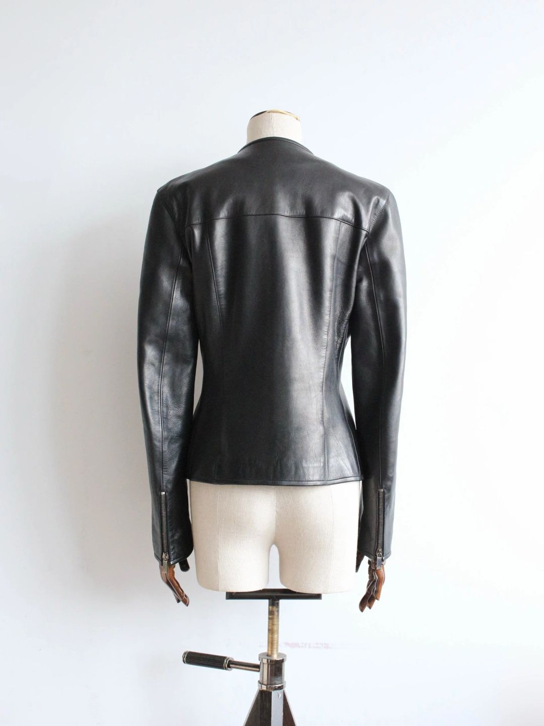 Thumbnail 942e0c58-7463-4676-9b6f-19dba44a98af