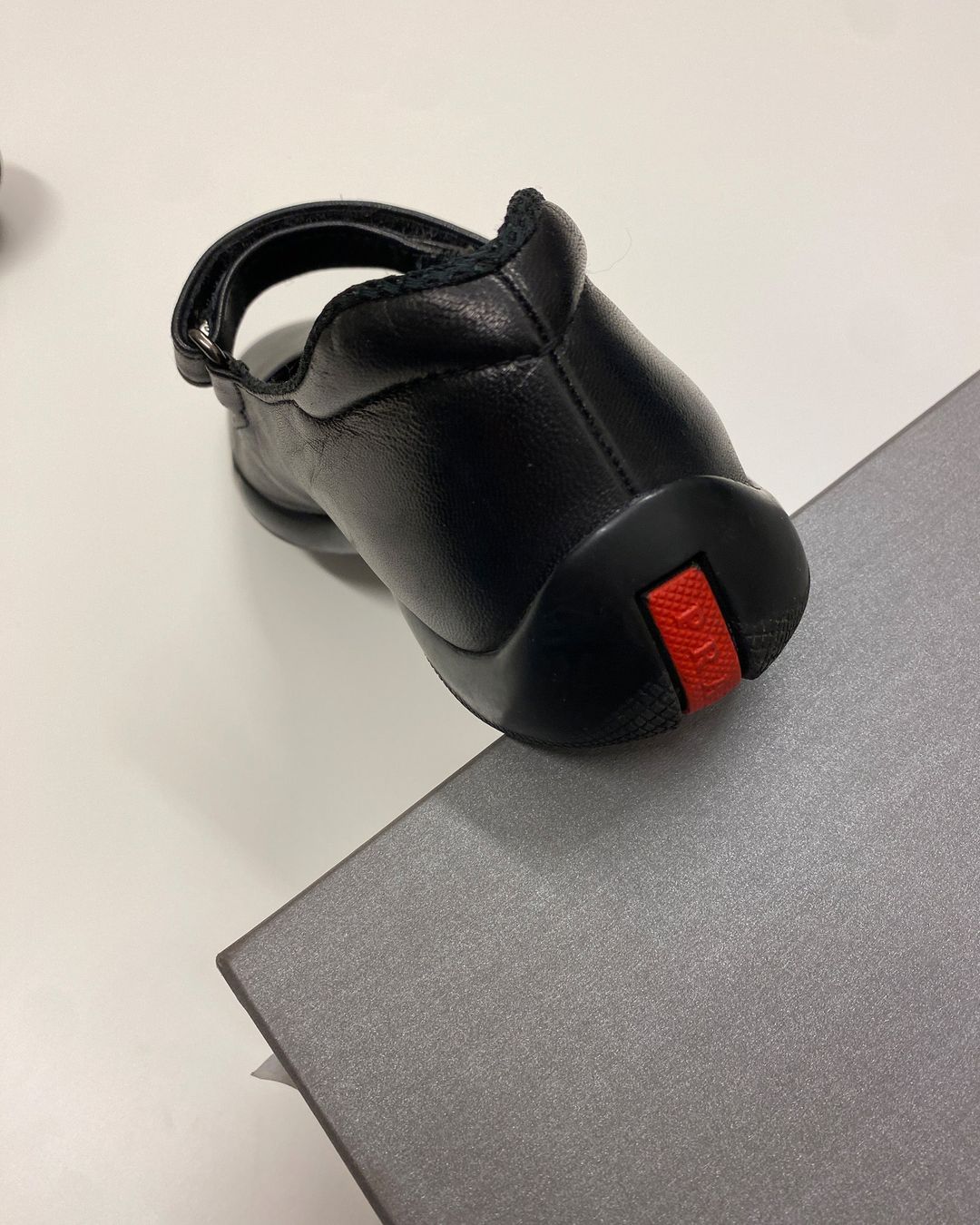 Thumbnail 9a0848e0-3610-4346-ac8e-f9fd3305b982