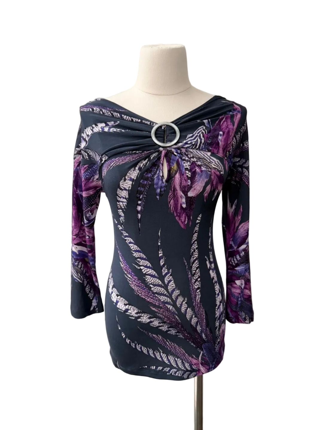 JUST CAVALLI 00s BOTANICAL TOP by JUST CAVALLI in size IT 40 from TOPS category