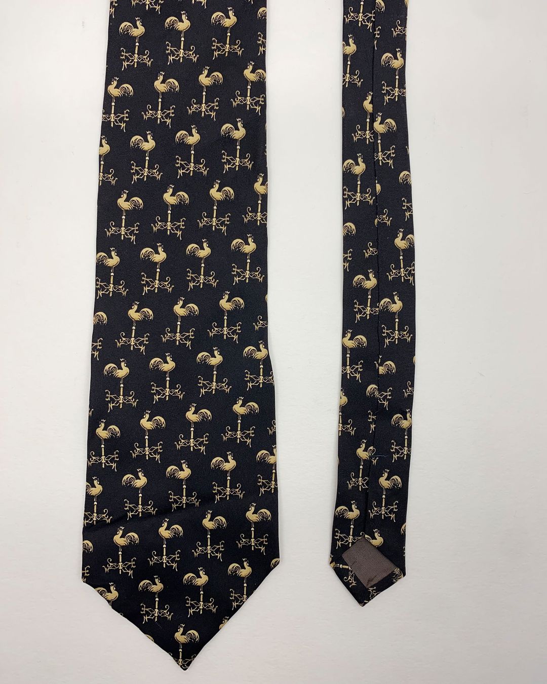 Thumbnail 0840d2b2-1990-4f2b-bf6d-ed6cd9edc14b