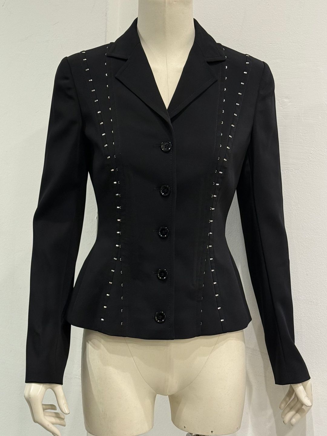 A/W2003 Dolce & Gabbana hook and eye tailored blazer by DOLCE & GABBANA in size EU 44 from COATS & JACKETS category