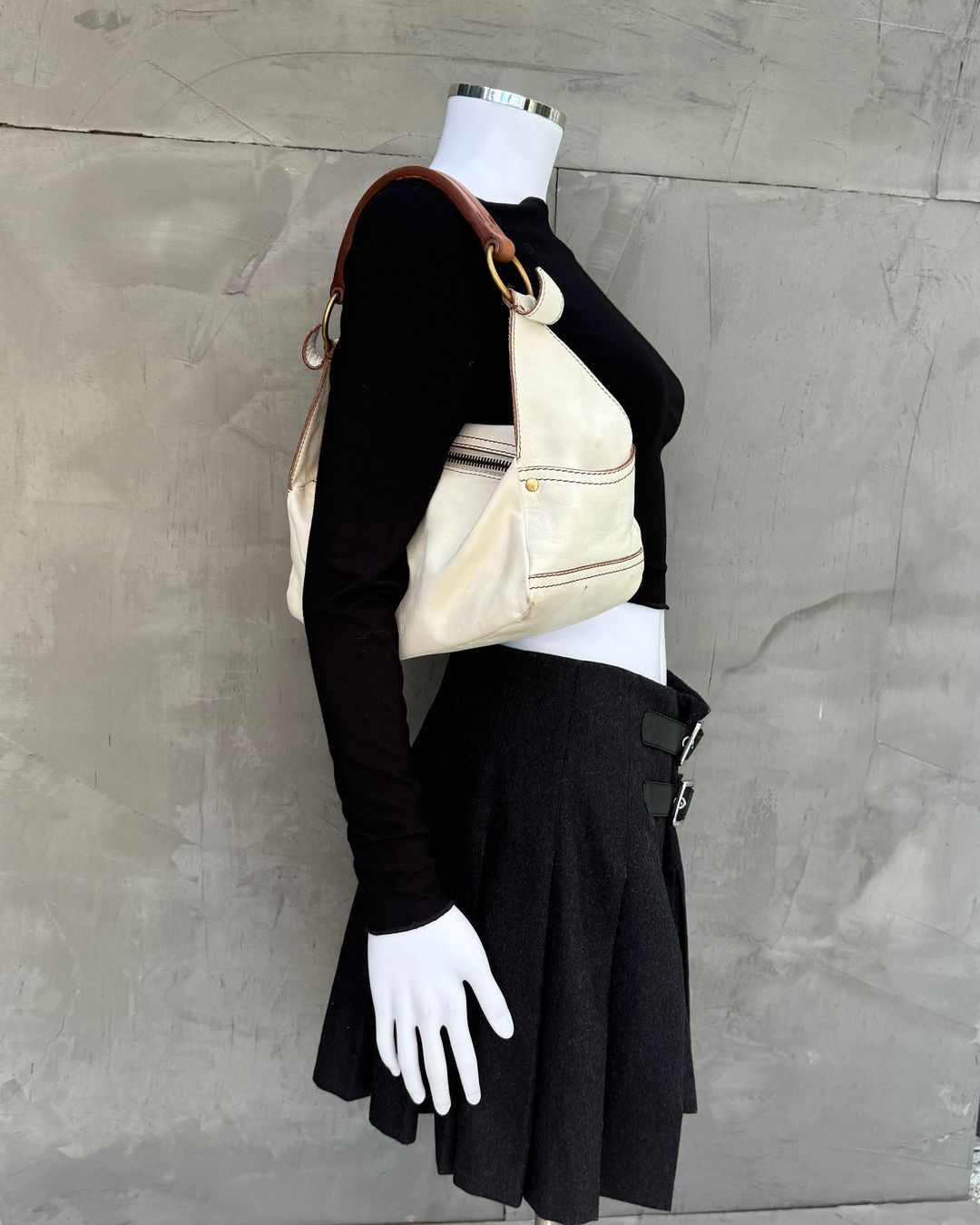 Thumbnail 81bf86ec-067d-4e83-afd1-fd5a1887c246