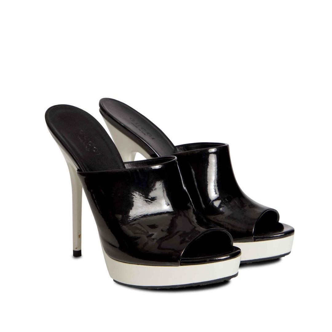 GUCCI PATENT LEATHER HEELS by GUCCI in size EU 36 from SHOES category