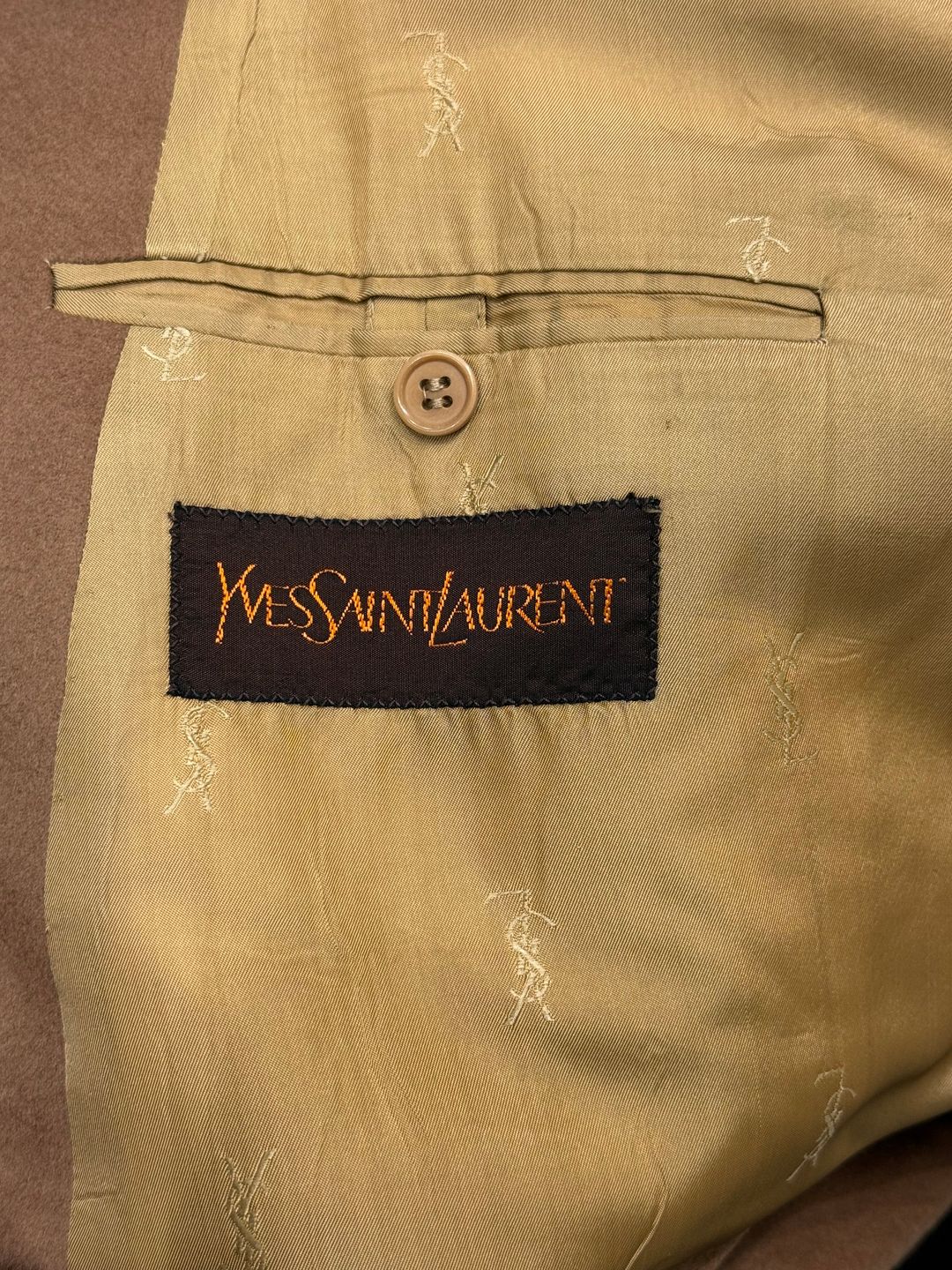 Thumbnail 64938c33-ac65-47ea-a276-76d88d70cba4