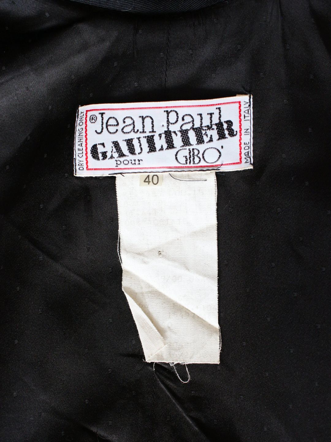 Thumbnail 60d262be-e08f-4bb2-9713-e80806fa481c