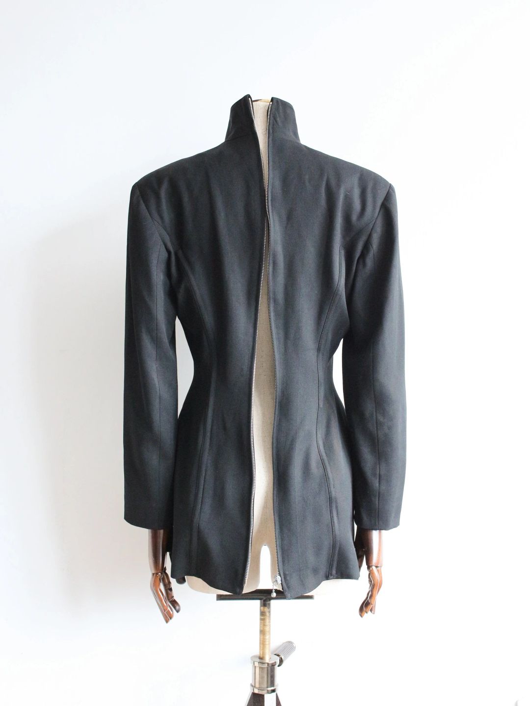 Thumbnail 03ac3f07-fbcb-413a-bf53-b11625670a52