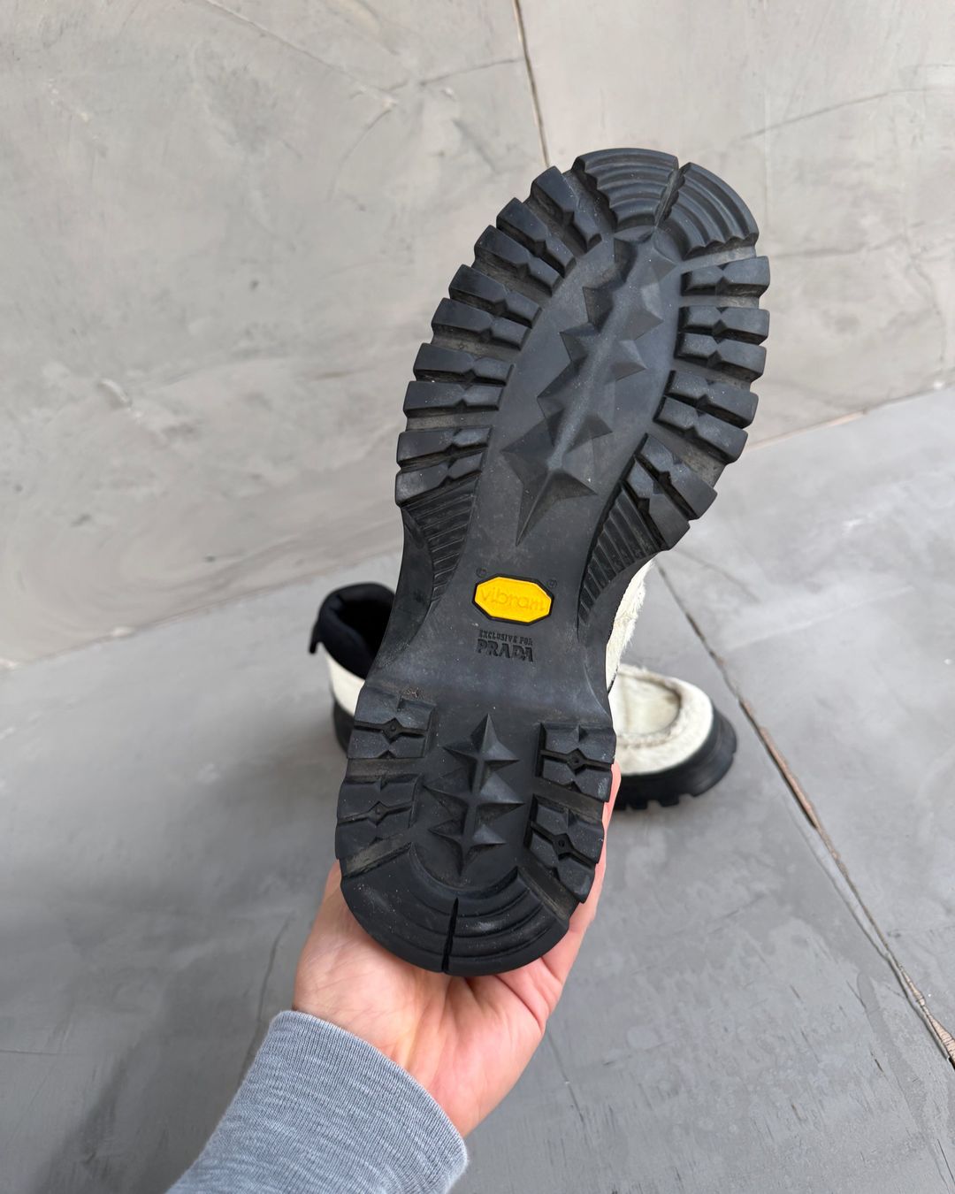 Thumbnail 6df533be-cd2e-4120-a4e8-73e843de249c