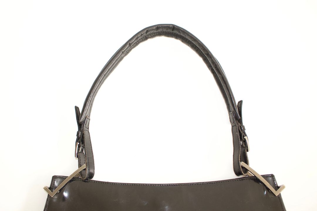 Thumbnail 4cd2fa12-3ad5-4353-a972-207cd6149220