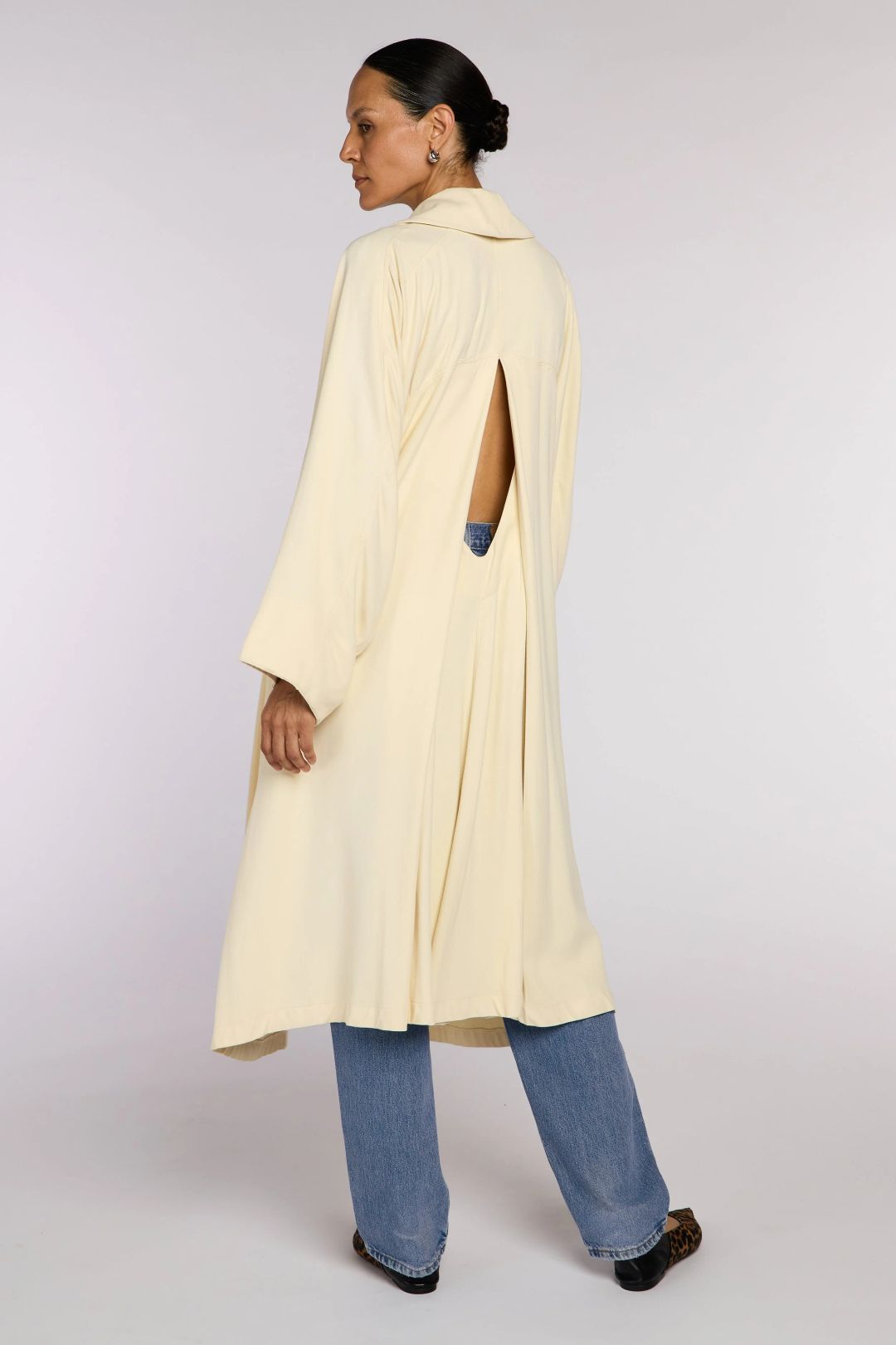 Thumbnail 352b246a-dc86-41b5-8865-57c5603358e9