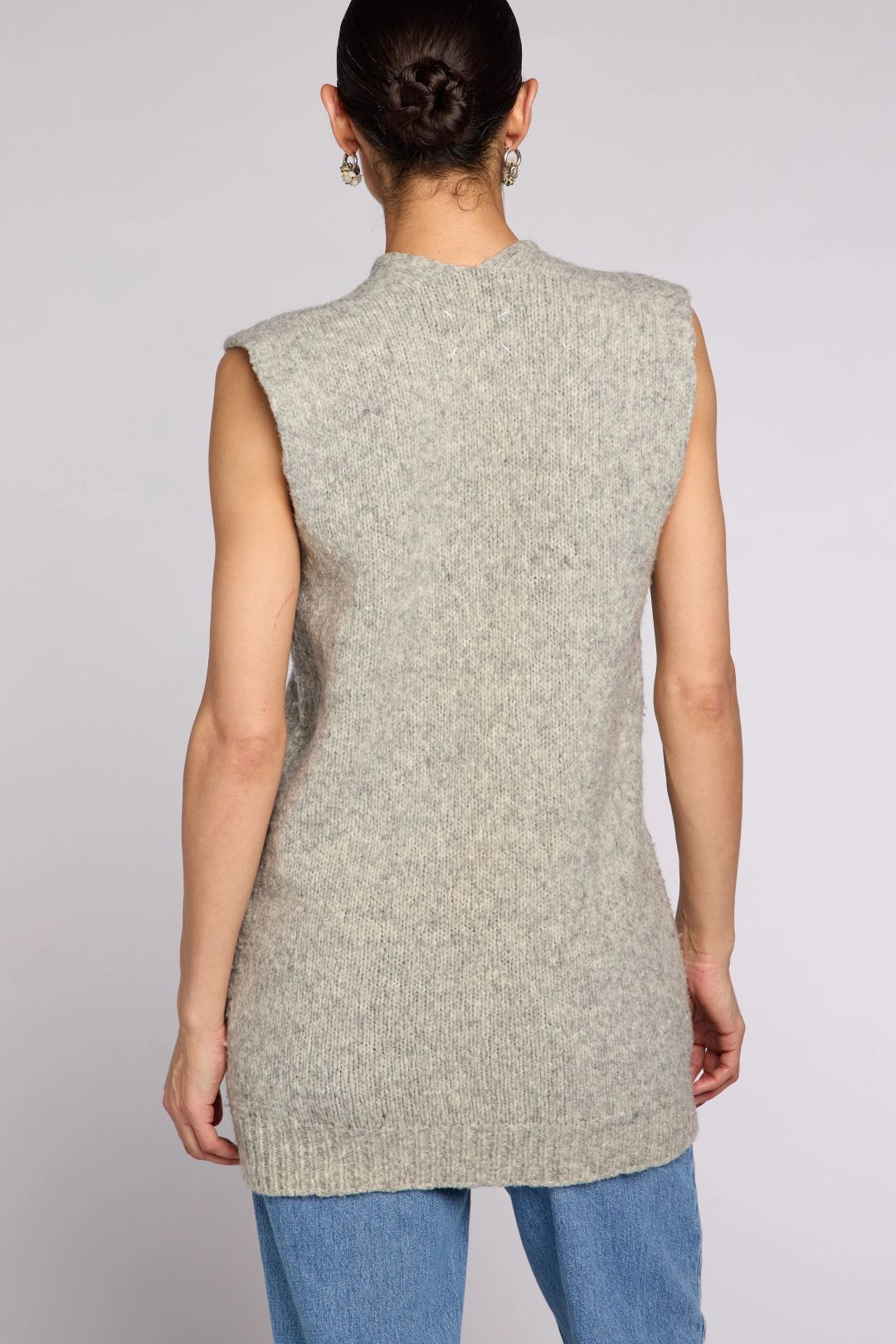 Thumbnail 2b647960-fdd7-4511-b7c8-1e2cb76b904c