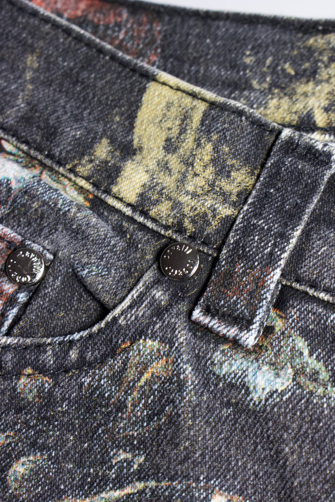 Thumbnail 0e8bd9b0-14ba-443f-a442-8b75a1f65421