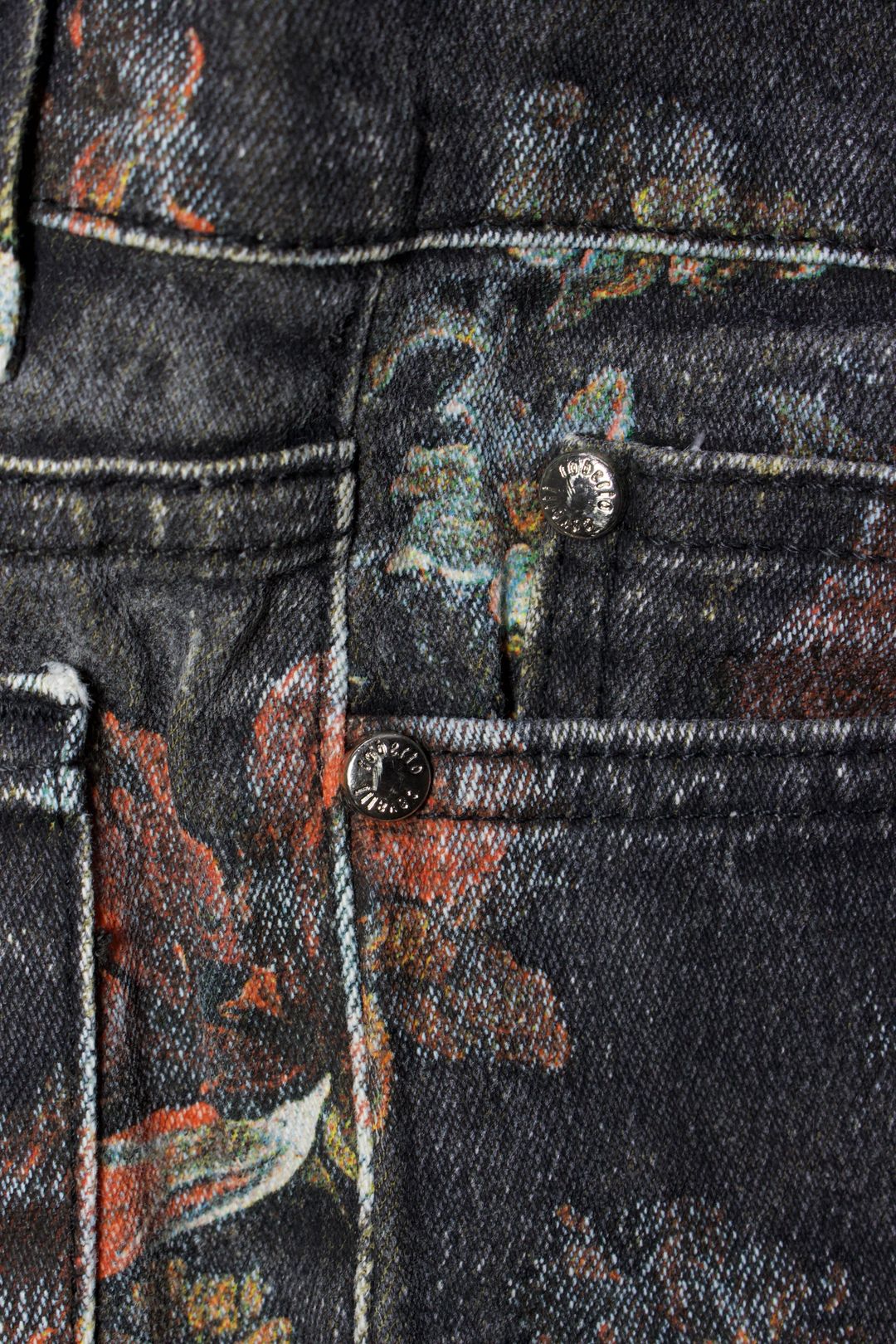 Thumbnail 71a91dca-3e49-4a06-bc5c-58815e85faf6