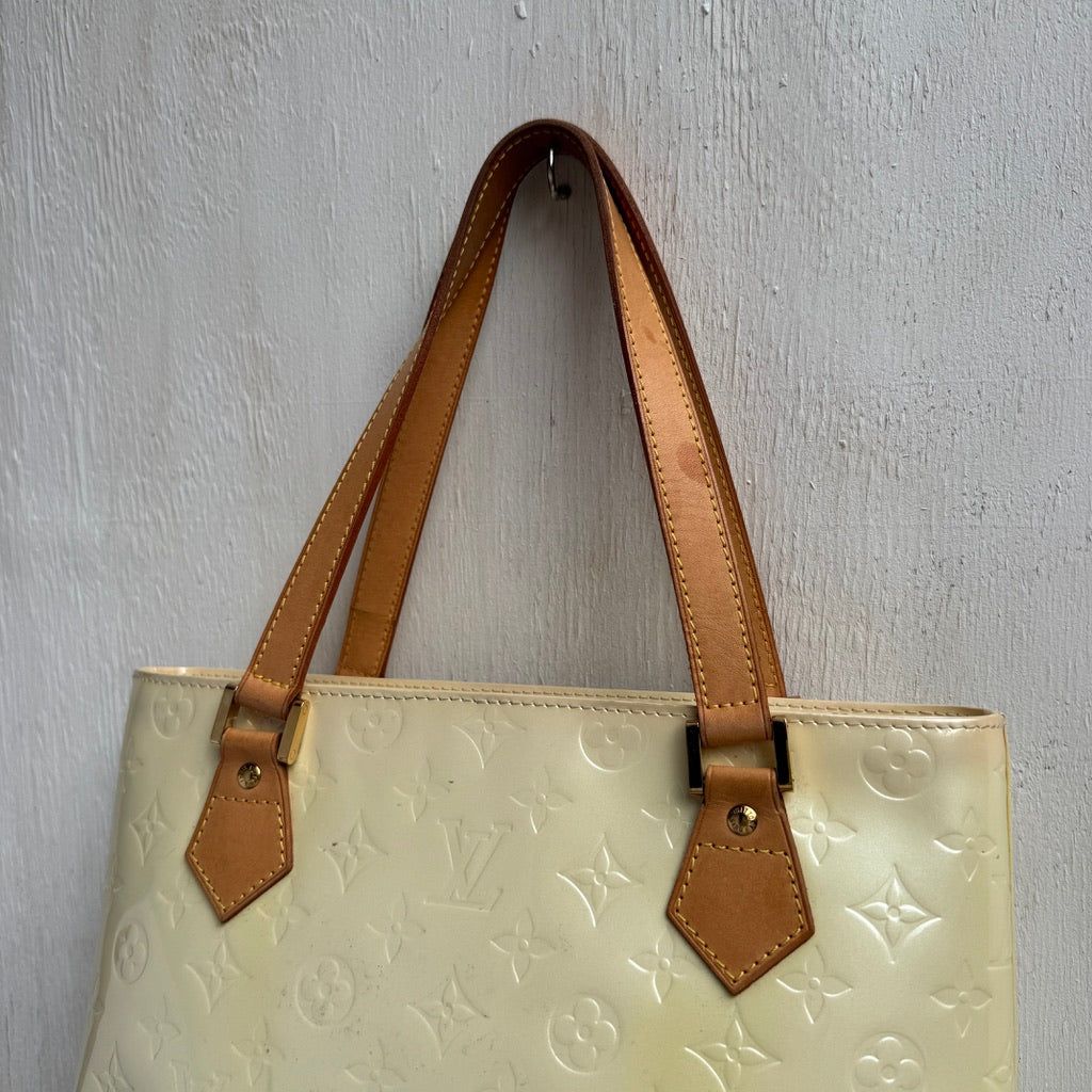 Thumbnail 2ff44209-326d-4069-9405-50f9123f5b79