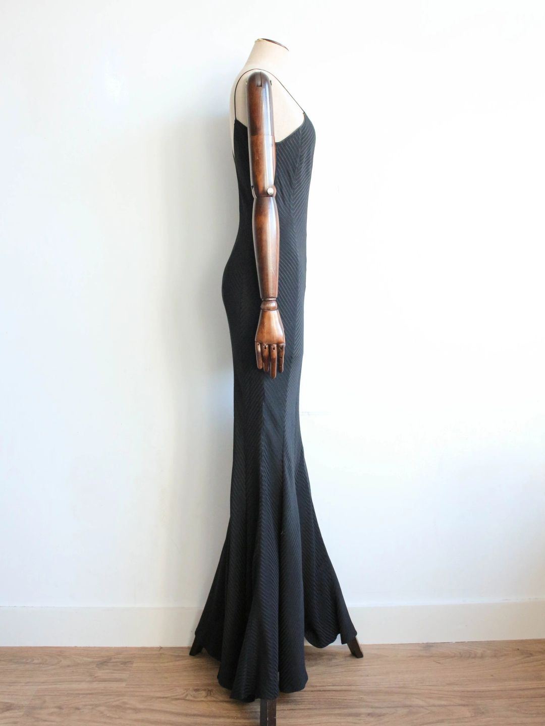 Thumbnail 1c4b5621-5139-4d5b-9689-a12dc4d11483