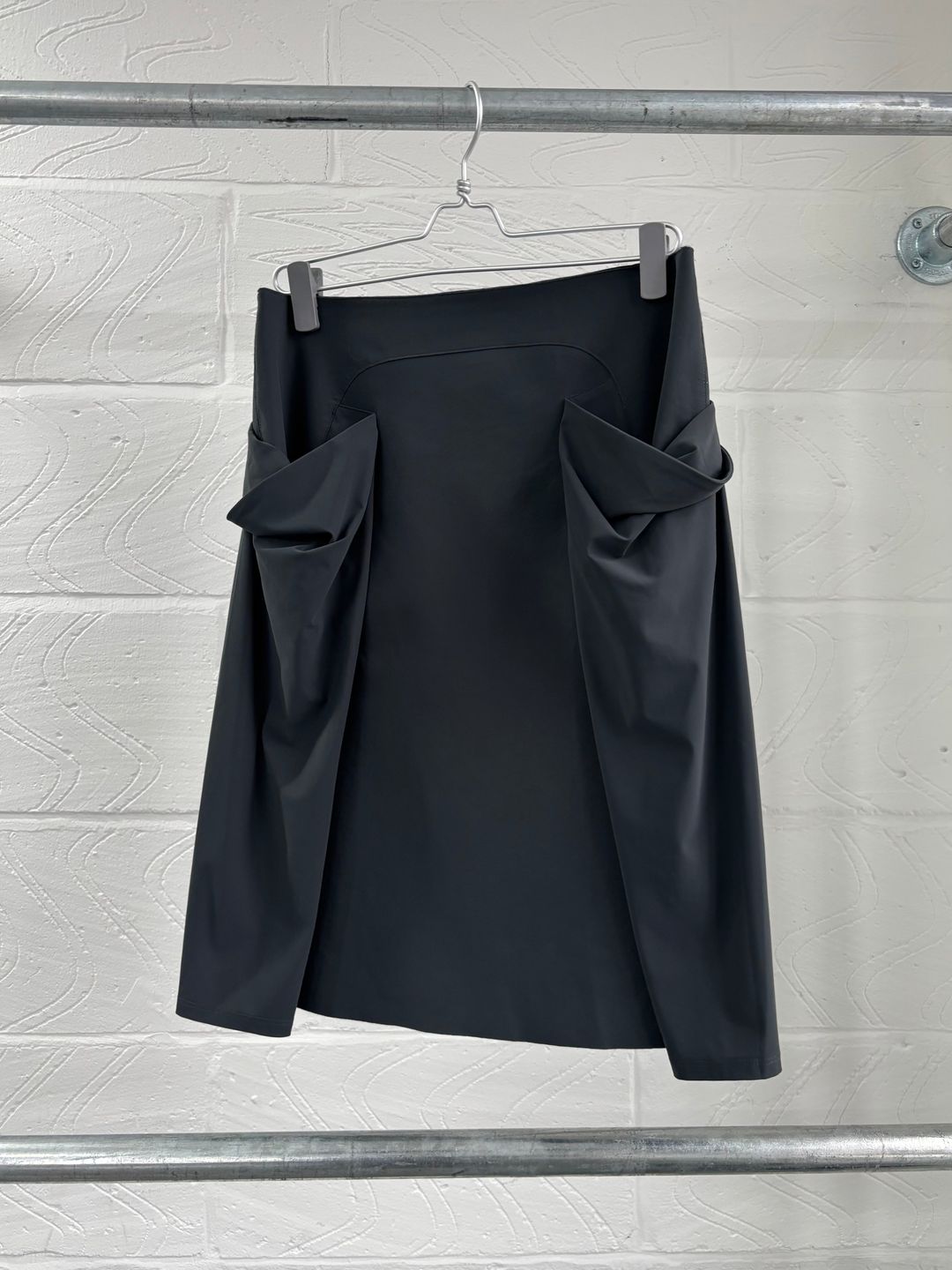 JAPANESE DRAPE POCKET SKIRT by MEIWAI LIMITED in size M from trousers category