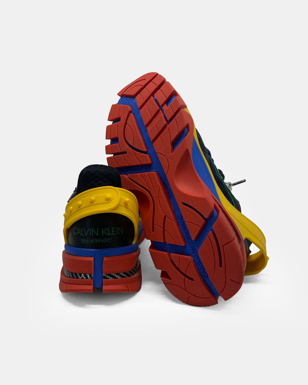 Thumbnail 27ee6d40-83f6-4f5c-9c7c-71bd5c5d7d34