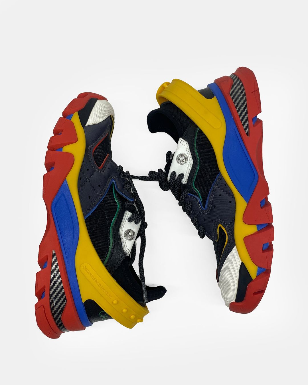 Thumbnail 111e62e2-6923-46a9-b242-22a80d55288f