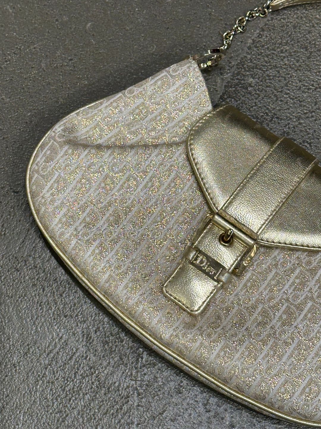 Thumbnail 61e197c7-f74d-4326-914f-6da947d7e893