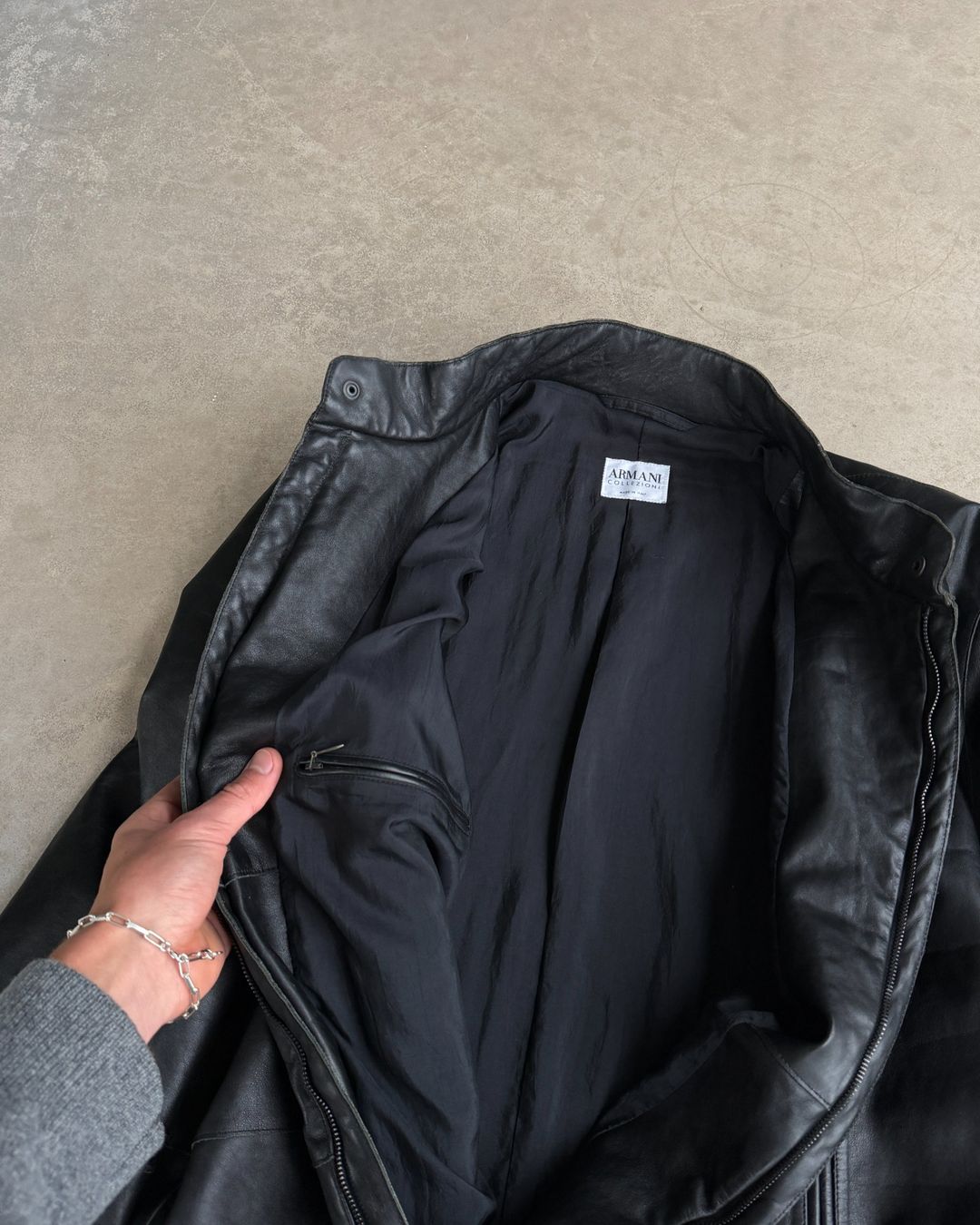 Thumbnail a2ba71f7-4069-418d-85d6-92df724d8e87