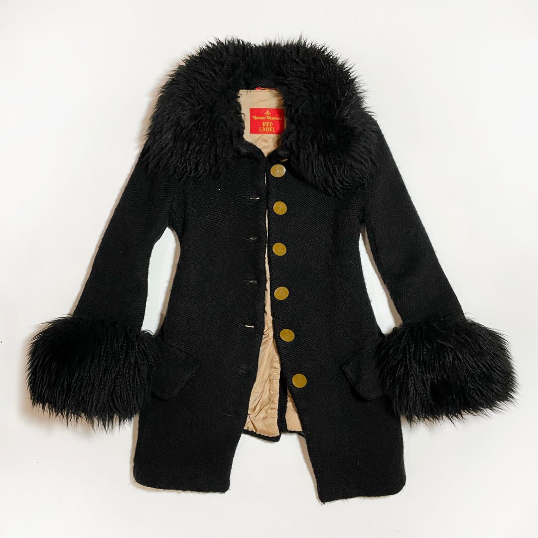 Thumbnail 12ce7151-35a6-4c1c-89b8-ae1229e4f8a6