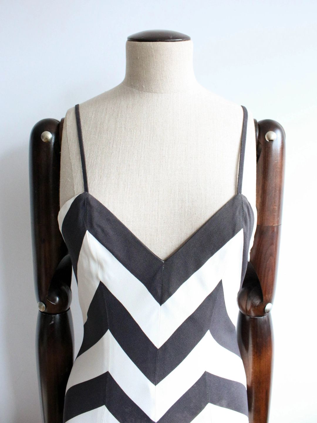 Thumbnail 9f6d3baa-a8df-4522-9aef-1f6d7245e109