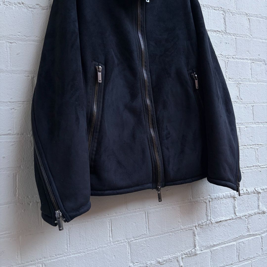 Thumbnail 2b18a63b-a864-4d32-97f2-505a1827643f