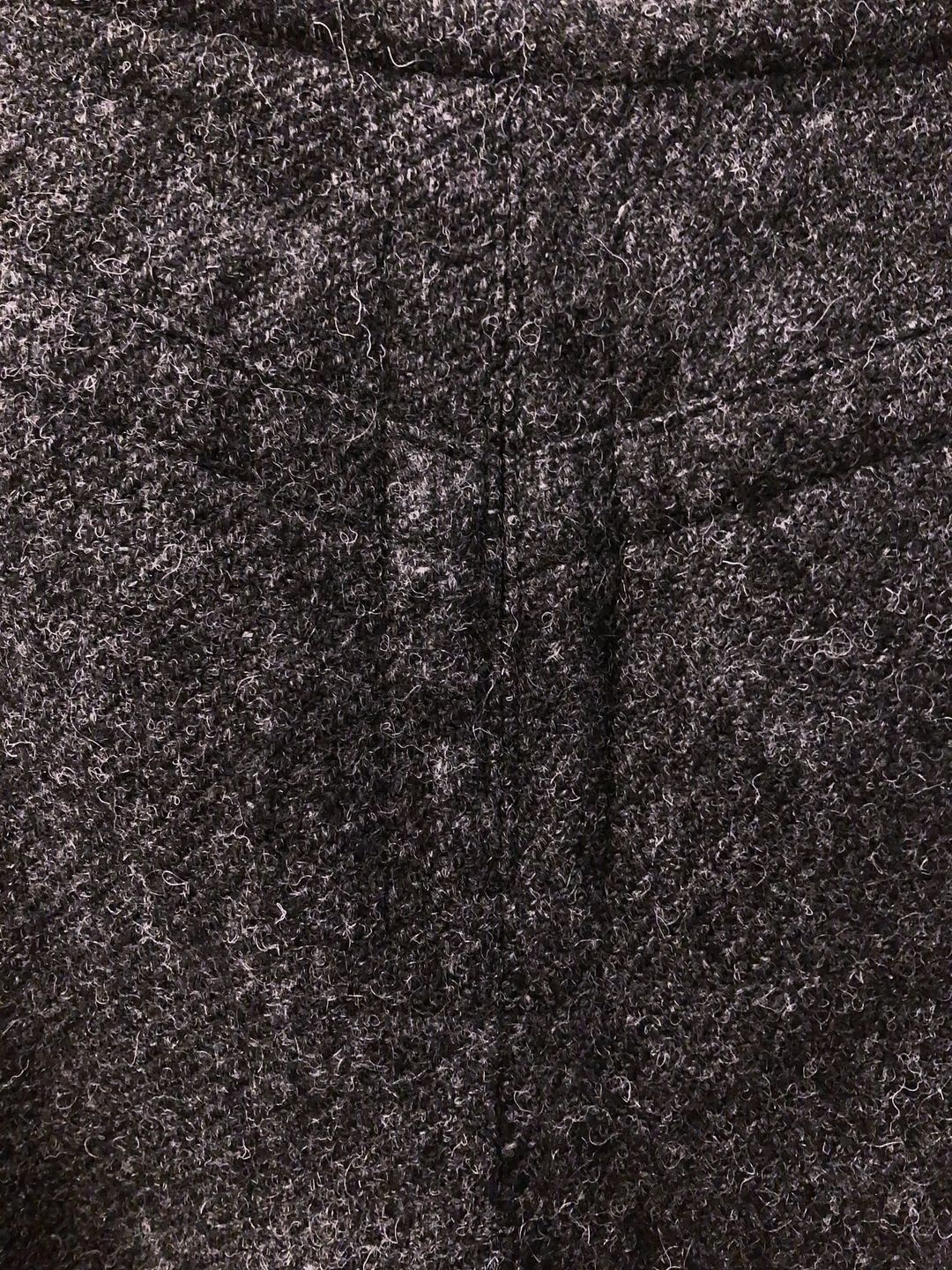 Thumbnail 042fb740-e4ee-4e5e-8beb-a91f407caaf2