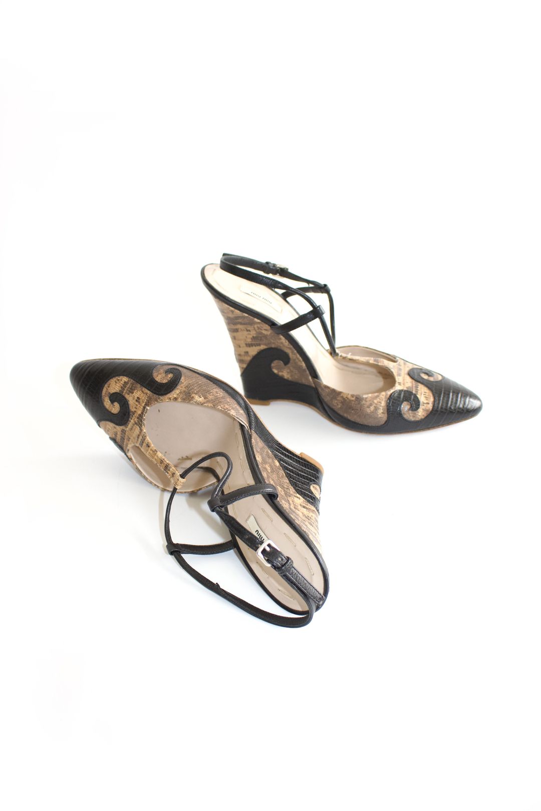 Thumbnail 9d907de1-f7ad-46aa-987a-c79f3e12f73b